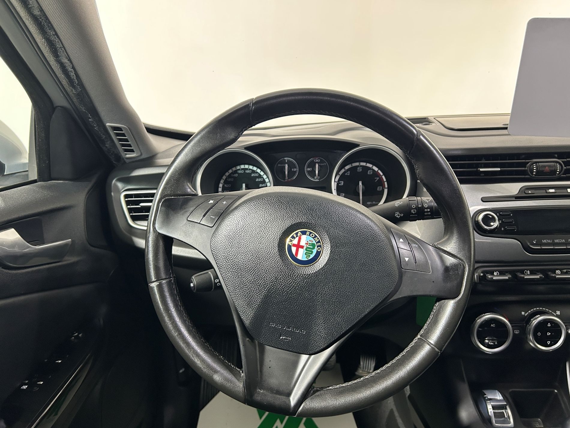 Alfa Romeo Giulietta 1.4 t. Multy Air Distinctive 170 cv - Autoviemme